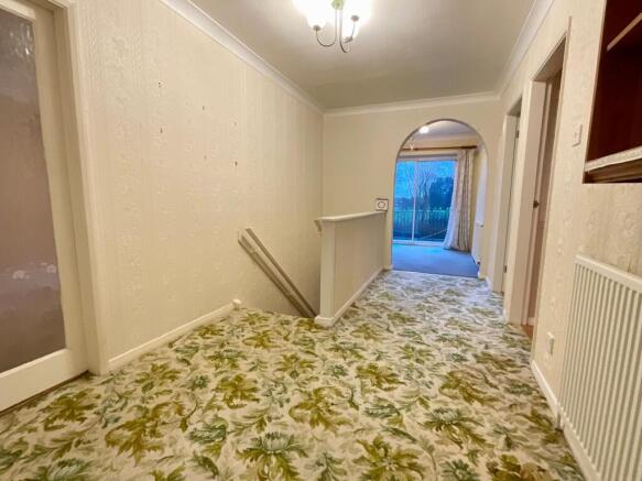 2 bed Flat for sale Image 6