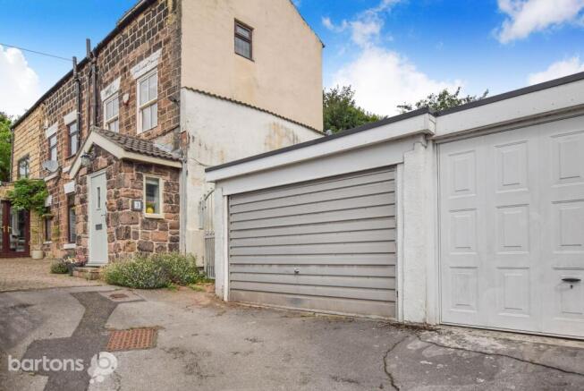 2 bed House for sale Image 12