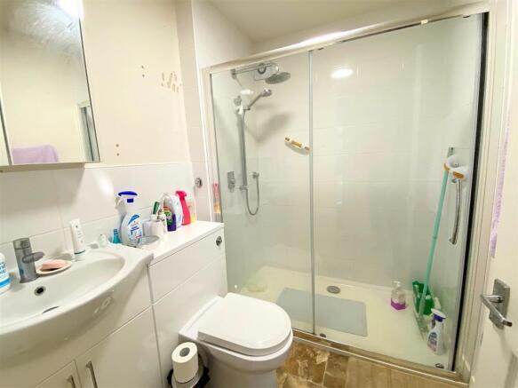 Annexe Bathroom