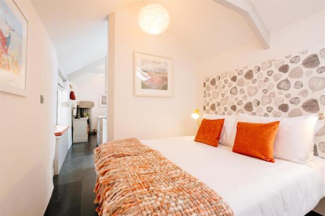 The-Snug