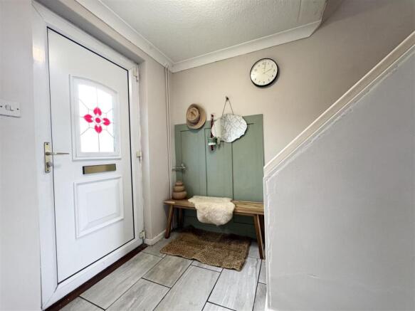 3 bed Semi-Detached for sale Image 4