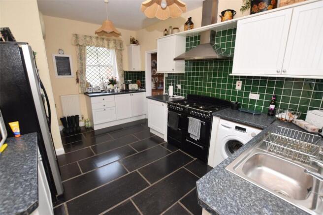 Kitchen Alt