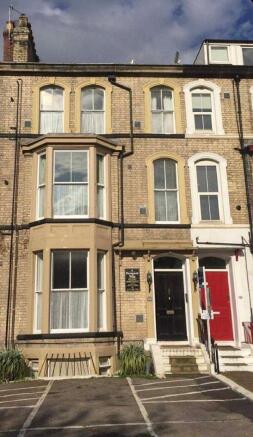 2 bed Flat for sale Image 7