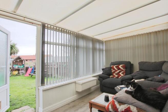 2 bed Terraced for sale Image 8