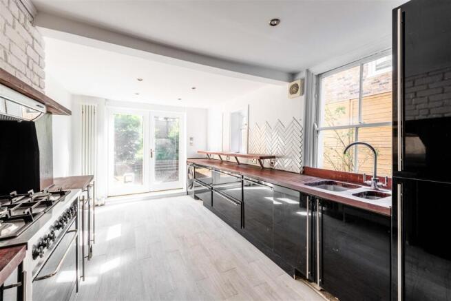 Lockhurst Street, E5 photo 4
