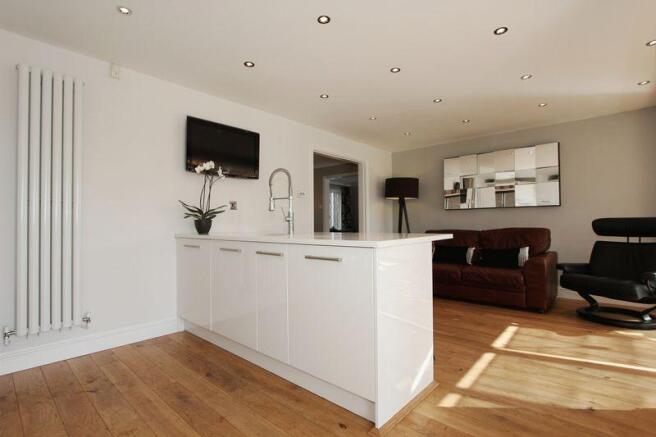 Fitted Kitchen...