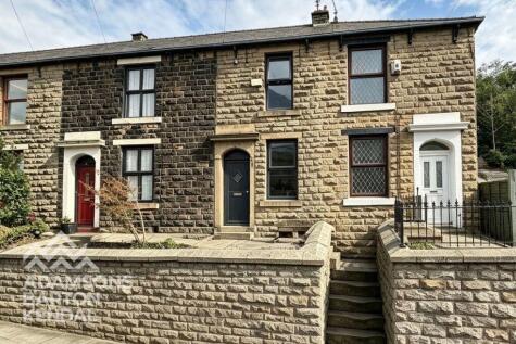 Market Street, Whitworth, OL12