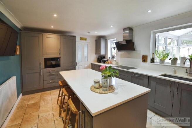 Breakfast Kitchen