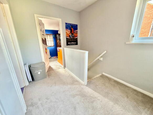 3 bed Semi-Detached for sale Image 7