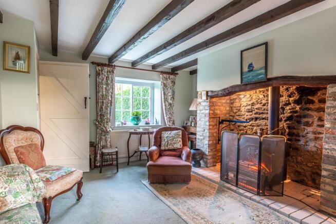 SITTING ROOM