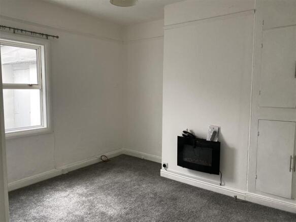 Dining Room: