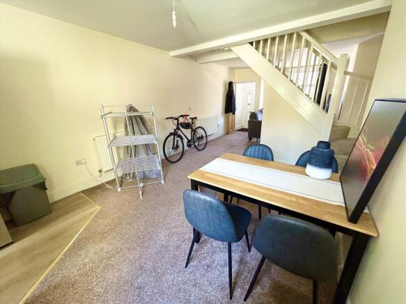 Living Area 2