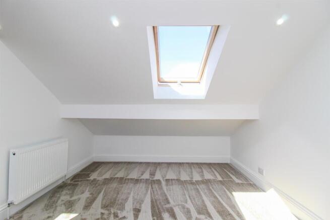 3 bed Semi-Detached for sale Image 12