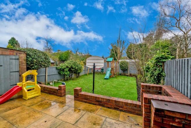 27, Narrow Lane, Brownhills, Walsall, Staffordshir