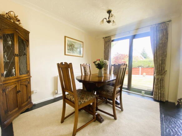 2 bed Semi-Detached Bungalow for sale Image 4