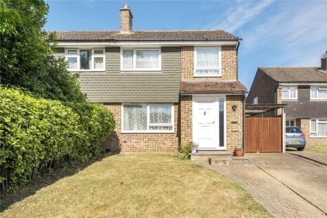 Linden Way, Ripley, Surrey, GU23