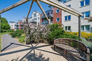 Flat 23, Ellisfields Court, Mount Street, Taunton TA1 3SS