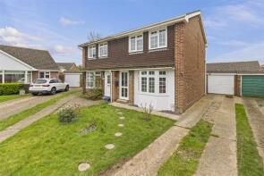 25, Fairisle Close, Hailsham BN27 3HD