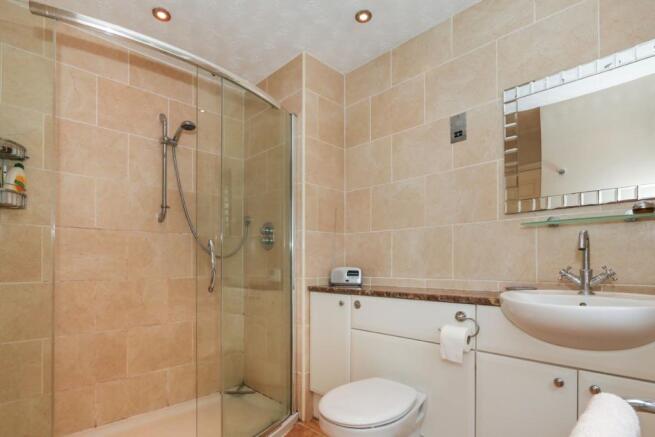 En Suite Shower Room