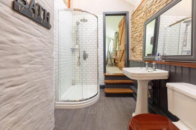Bed 3 Ensuite