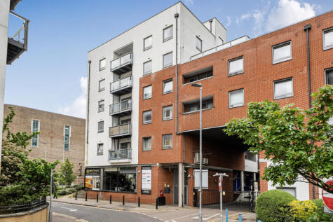 Loates Lane, Watford, WD17