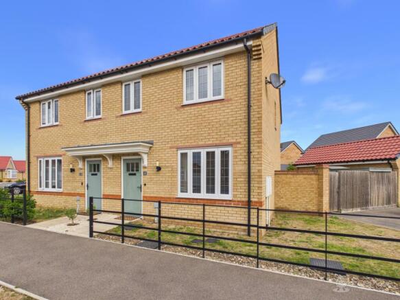 Front- Mark Stephens EweMove Newmarket and Soham