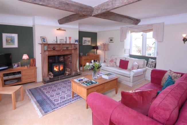 IM07 Haresfield Farm 110516.jpg