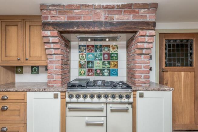 3 bed Terraced for sale Image 6