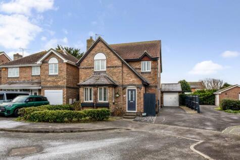 Wilton Close, Bracklesham Bay, West Sussex, PO20