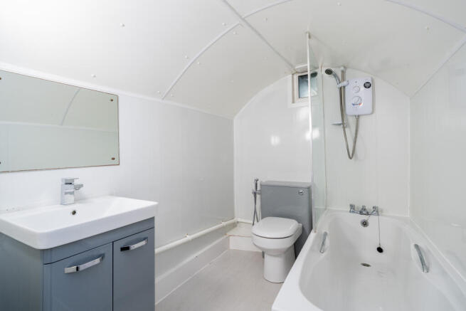 2 bed Flat to rent Image 7