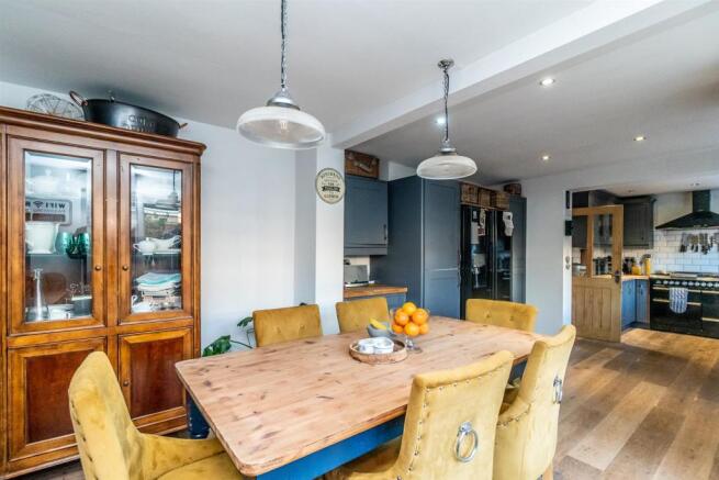 Dining Kitchen