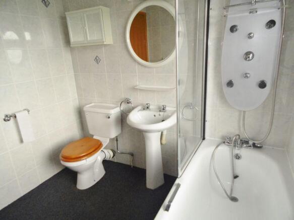 Photo 20