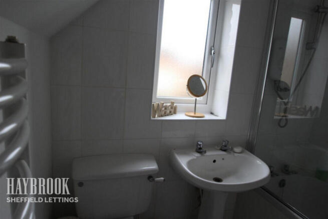 3 bed Semi-Detached to rent Image 6
