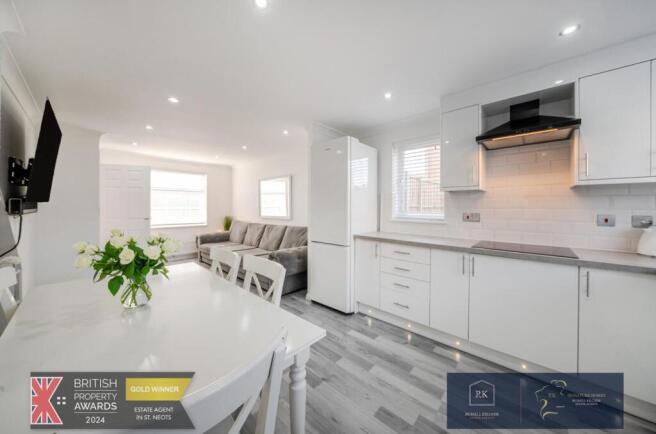 Kitchen Family Room.