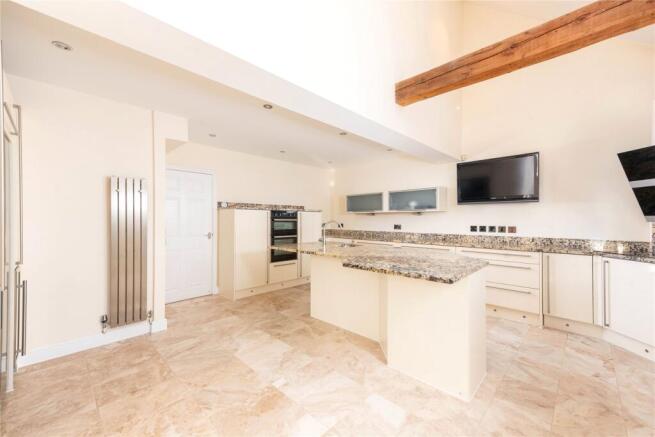 Kitchen/Dining Rm
