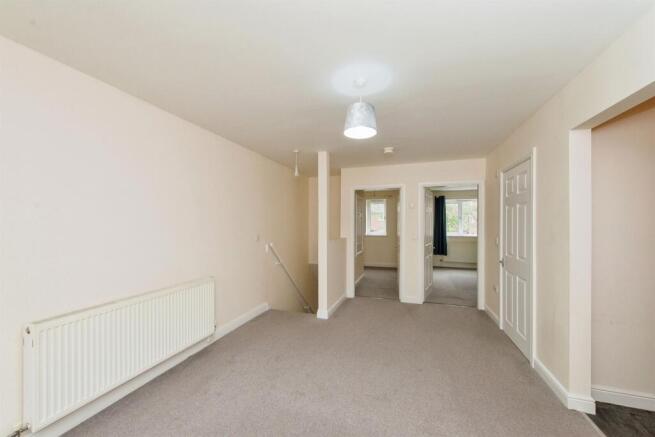 2 bed Maisonette for sale Image 7