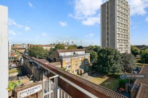376, Cable Street, London E1 0AF