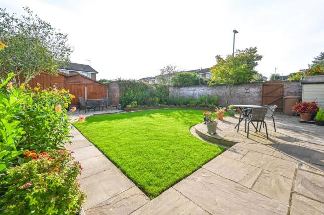 LANDSCAPED GARDENS TO REAR