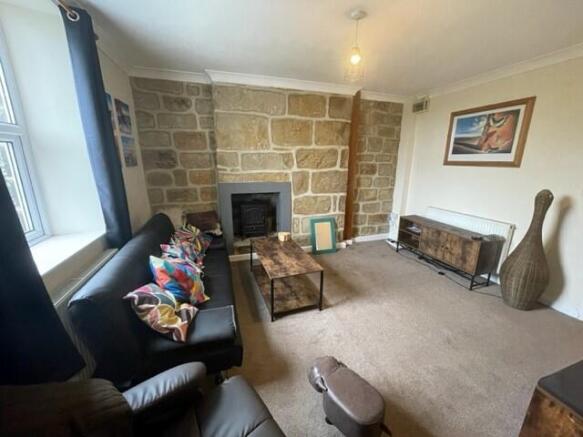 2 bed Flat to rent Image 4