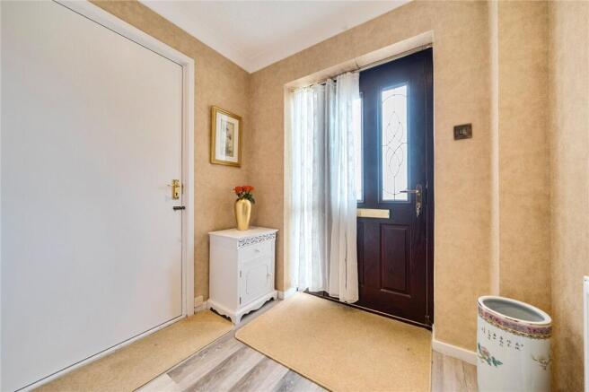 5 bed Detached for sale Image 12