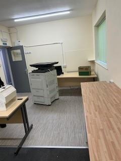 Office 11.jpg