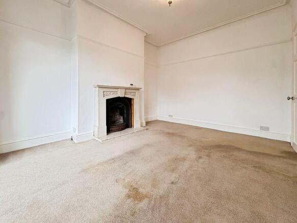 The Avenue, Harrogate photo 4