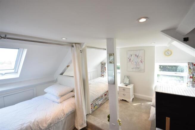 BEDROOM SIX