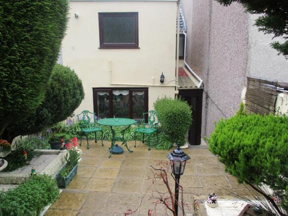 a-BROOK ST125.GDN4.jpg