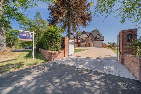 Blue Lake Road, Dorridge, B93