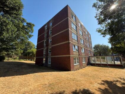 Parkside Flats, High Street South, Dunstable