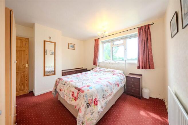 3 bed Semi-Detached for sale Image 5