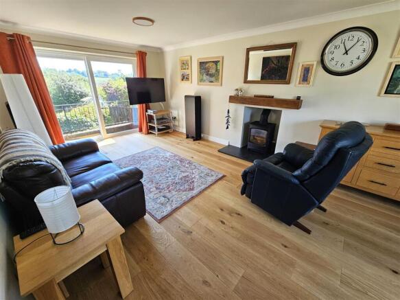 Living Room.jpg