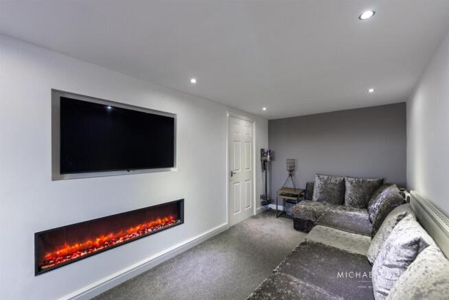 21 Bowood-36.jpg