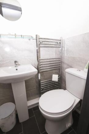 5 bed Terraced to rent Image 10